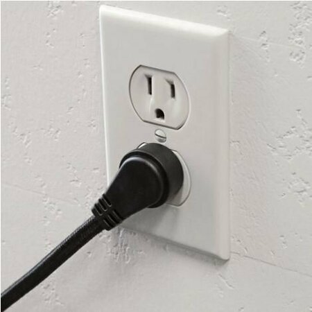 PRIME WIRE & CABLE Prime SnugPlug Accent Cord, 16 AWG Cable, 3-Outlet, 9 ft L, 13 A, 125 V FC922609